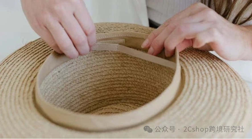 图片 一顶帽子,如何靠独立站卖出轻奢感?
